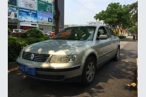 二手大眾帕薩特2.0自動(dòng)超值版 廈門(mén)湖里區(qū)精品二手車(chē)推薦